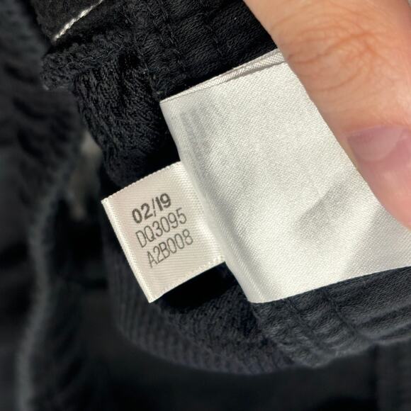 Adidas Essentials Black White 3 Stripes Mens L Warm Up Taper Jogger Track Pants - Picture 7 of 14